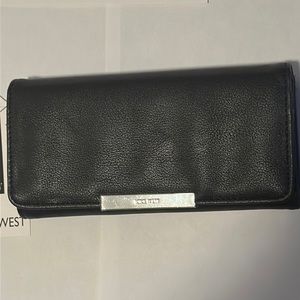 NWT Nine West wallet